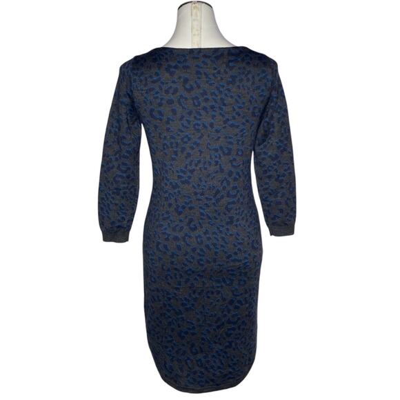 Loft Gray Leopard Print Sweater Dress size Small - Picture 3 of 9